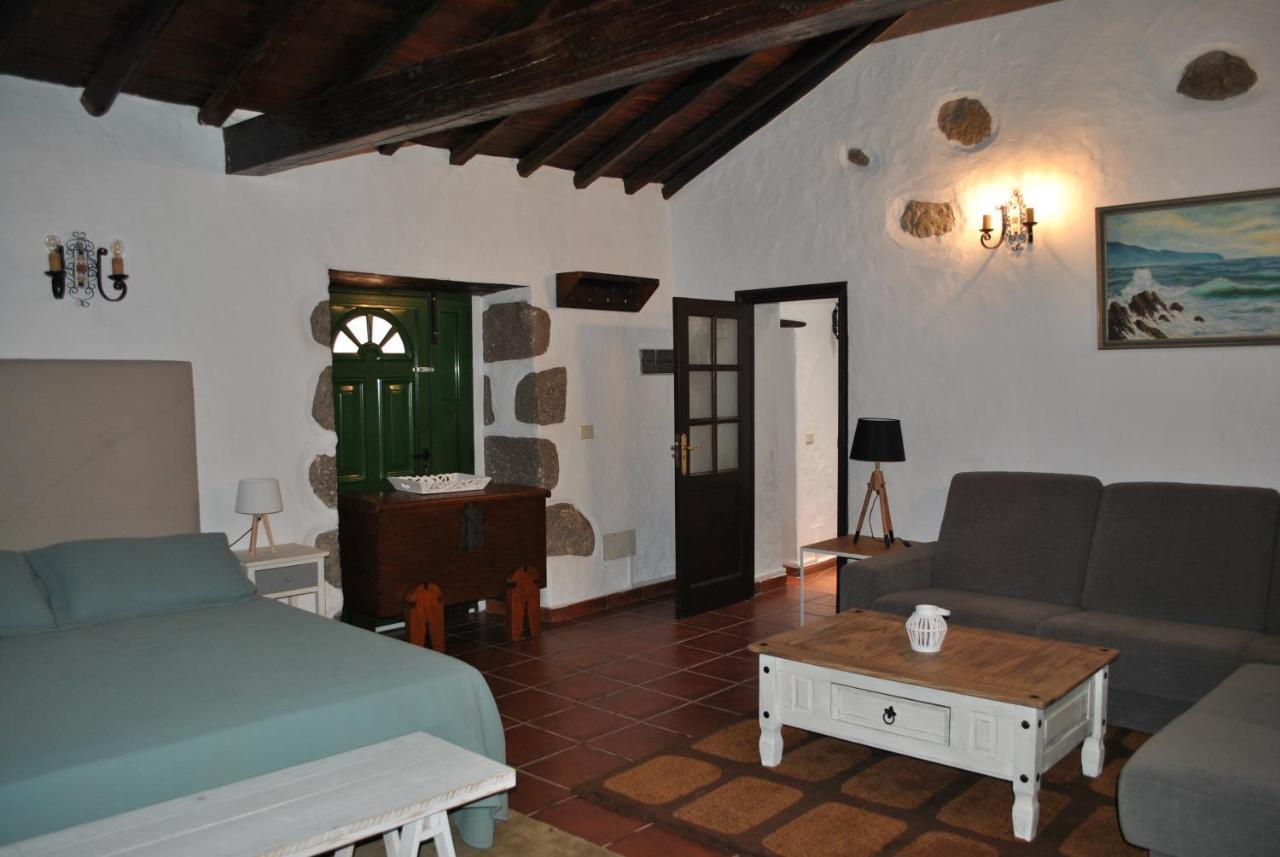 Rk La Casona De Tejeda Villa Bagian luar foto